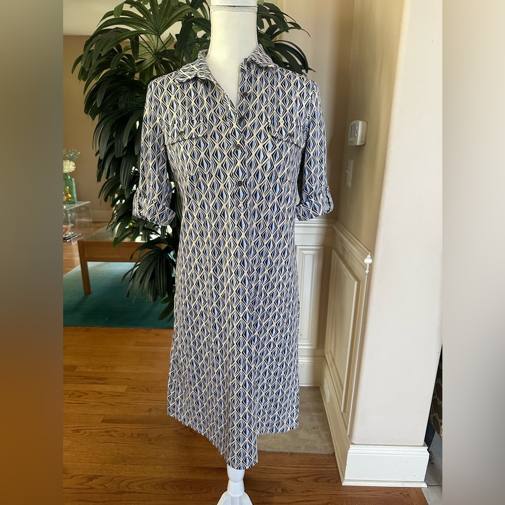 💙🩵J. McLaughlin Stylish Geometric Print Half Sleeve Stretch Shirt Dress Size XS🩵